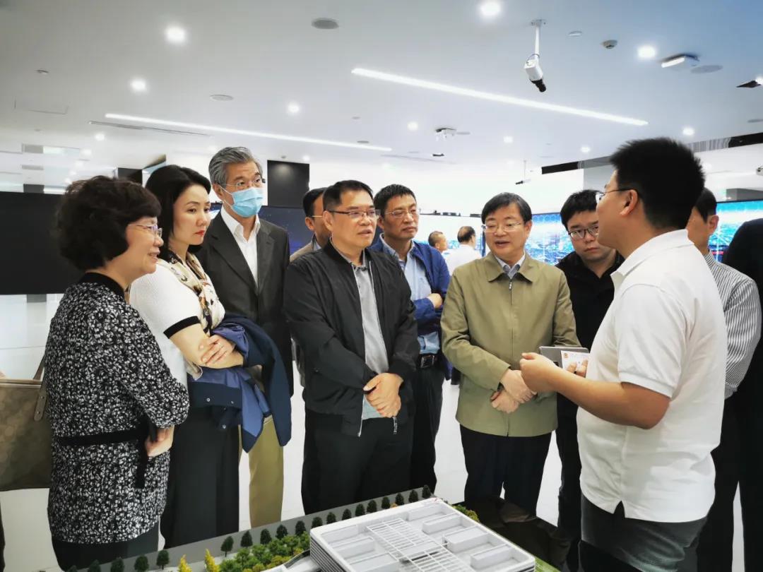 他山之石｜上海如何吸納優(yōu)勢(shì)制造業(yè)，持續(xù)布局關(guān)鍵技術(shù)攻關(guān)，強(qiáng)化高端產(chǎn)業(yè)引領(lǐng)功能